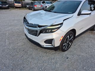2022 Chevrolet Equinox Premier - Primary Damage Left Image